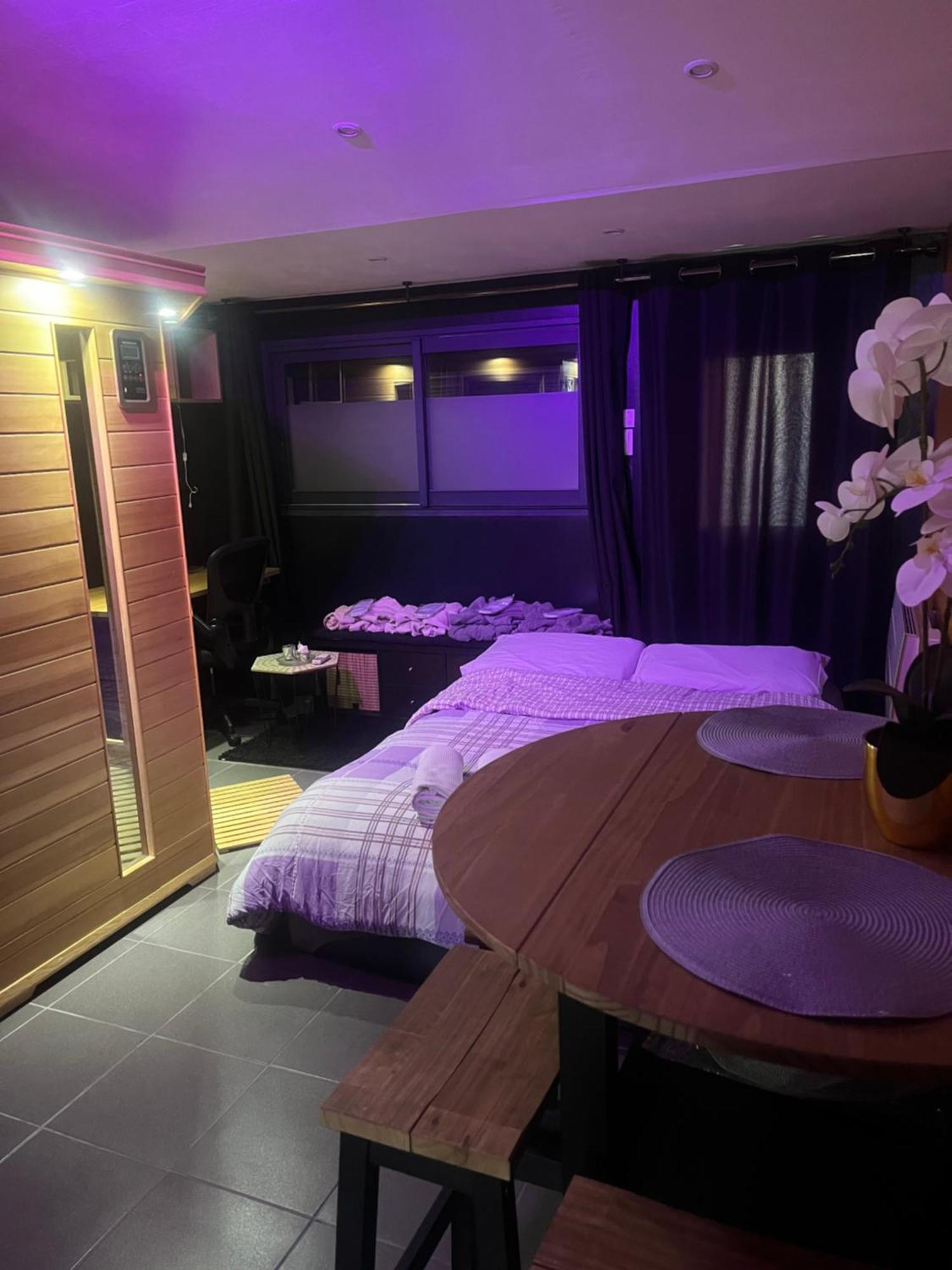 Suite Avec Sauna 36M² Niort Bagian luar foto