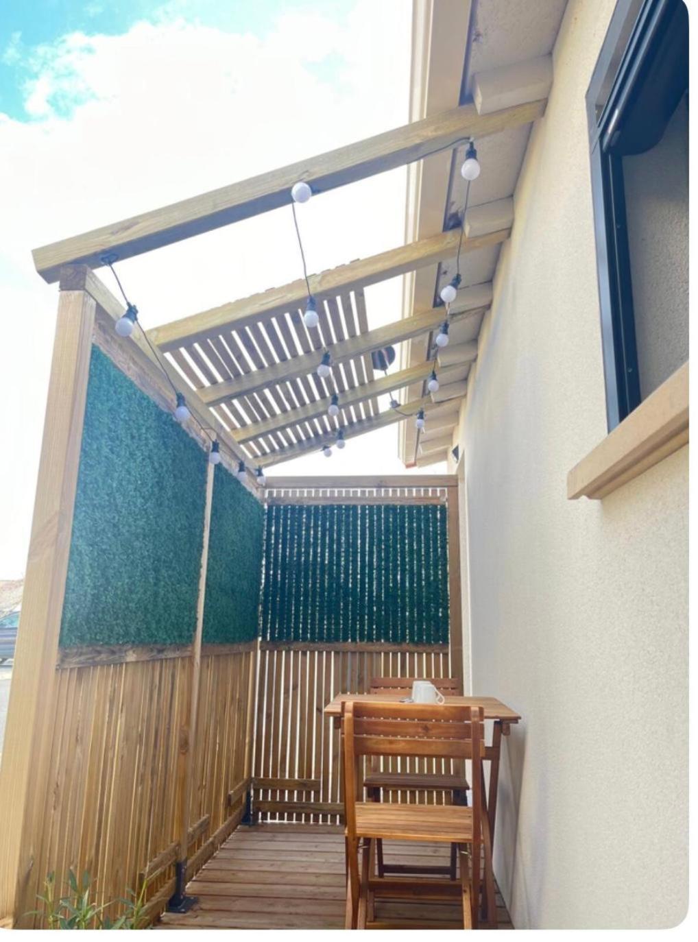 Suite Avec Sauna 36M² Niort Bagian luar foto