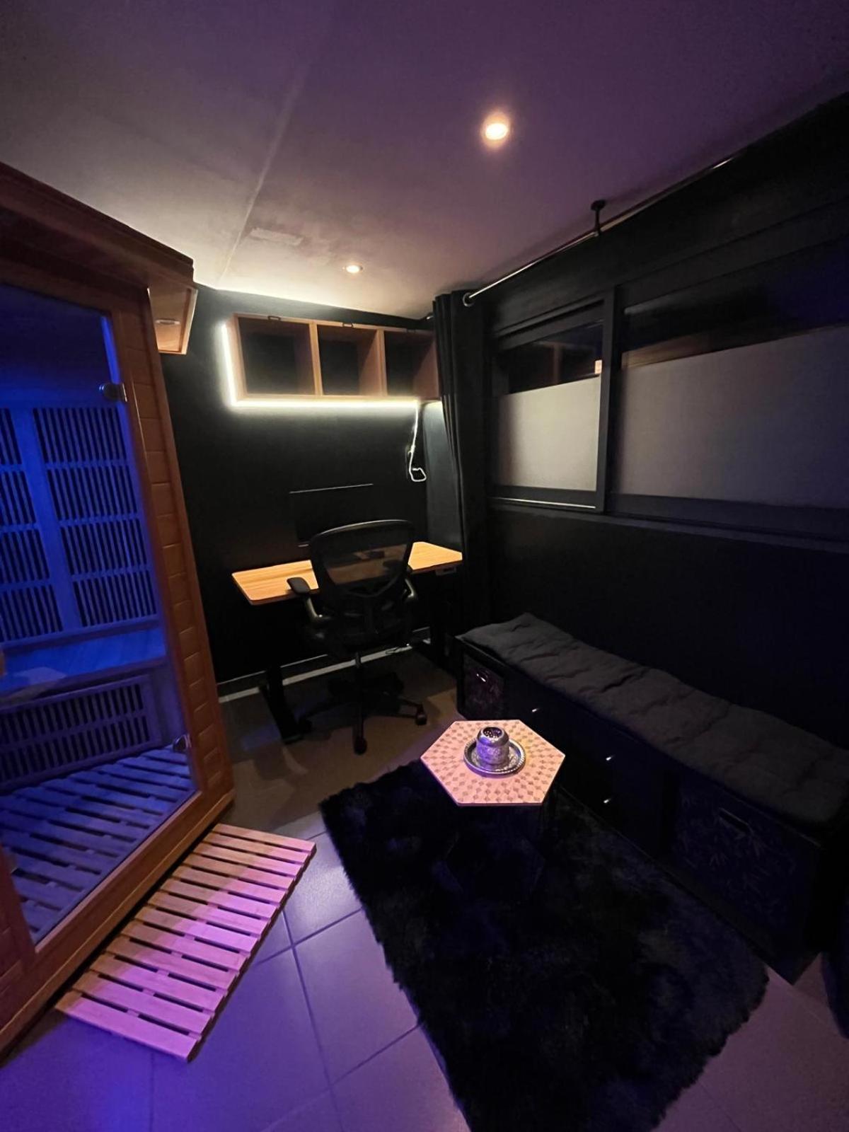 Suite Avec Sauna 36M² Niort Bagian luar foto