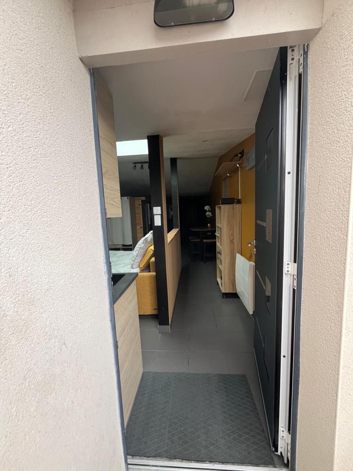 Suite Avec Sauna 36M² Niort Bagian luar foto